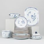 1045 8183 DINNERWARE